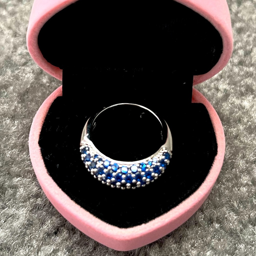 Swarovski Blue Maeva Ring Size 7 - Picture 3 of 5